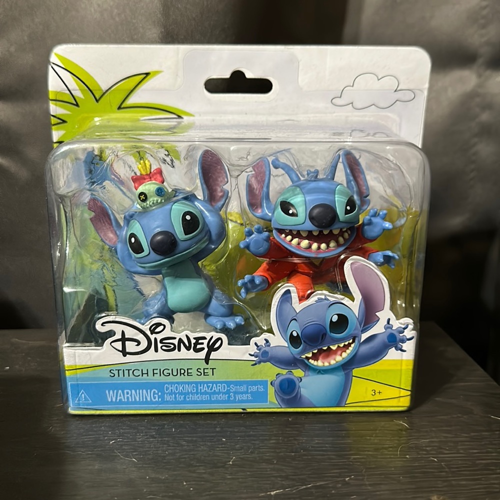 Stitch figure set